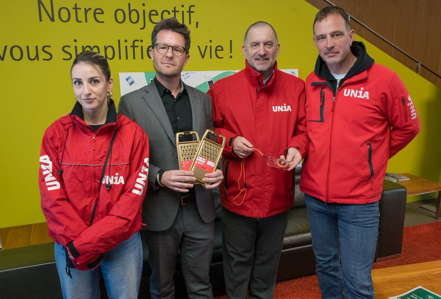 Lohnverhandlungen in der Gebäudehülle und Gebäudetechnik sowie im MetallbauUnia vergibt die «Goldene Raspel» 2026 zweifach