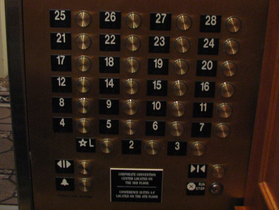 Freitag, der 13.2026 ein Jahr, das gleich 3x Freitag den 13. hat