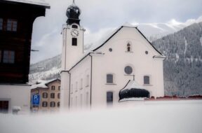 Kirche Reckingen Goms-Tourismus