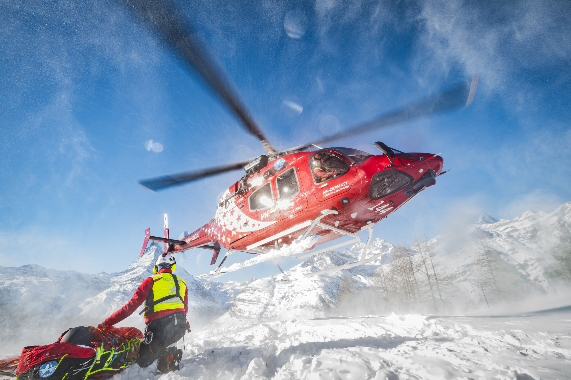 Intensives Osterwochenende für Air Zermatt und Air-GlaciersHervorragendes Wetter und herausragende Skibedingungen sorgten für zahlreiche Rettungseinsätze