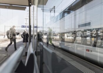 Starkes Fahrgastwachstum bei Bern–Lötschberg–Simplon-BahnBLS mit steigenden Fahrgastzahlen aber auch steigenden Kosten