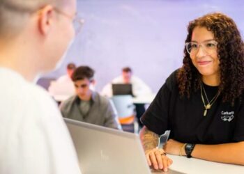 Projekt InterAction: Wie künstliche Intelligenz den Service Public verändertPotential und Herausforderungen im Verwaltungsalltag