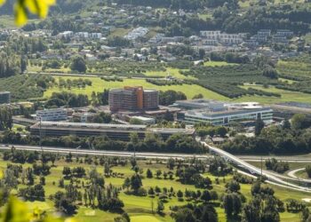 Spitalzentrums des französischsprachigen Wallis wird neu organisiertVerteilung der Fachbereiche auf die Standorte