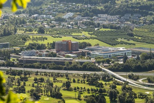 Spitalzentrums des französischsprachigen Wallis wird neu organisiertVerteilung der Fachbereiche auf die Standorte