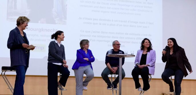 Podium mit Fokus TourismusPodiumsdiskussion zu Medien und Kommunikation im Wandel