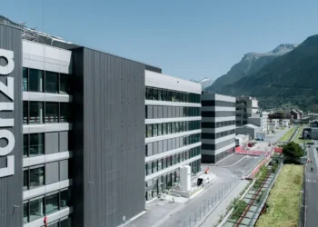 Lonza-Jobs in Visp neu mit PräsenzpflichtHeimarbeit wird massiv eingeschränkt, Präsenzpflicht