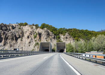 Tunnel Siders wird gesperrtNachtsperrungen für Unterhaltsarbeiten und Änderung der Verkehrsführung