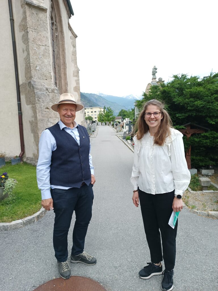 Stadtpräsident Mathias Bellwald und Isabelle Hanselmann in ihrem Element.