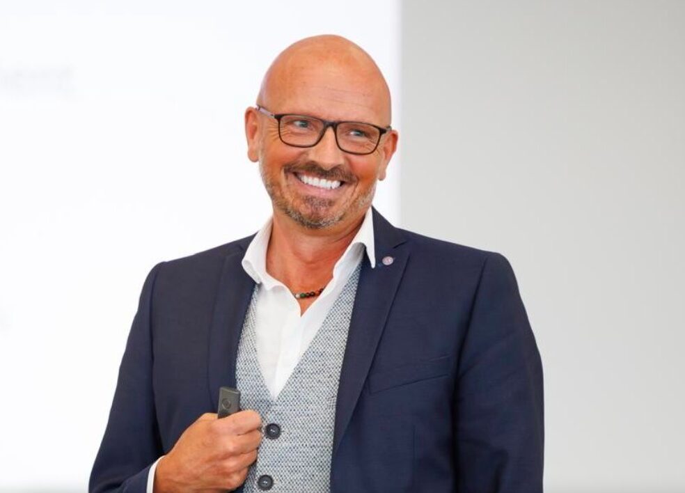 Kilian Ambord zum Direktor des Spitalzentrums Oberwallis (SZO) ernanntNeuer Direktor für das nächste Jahr bestimmt