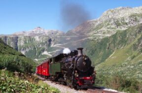 Dampfbahn-Furka-Bergstrecke: Eine außergewöhnliche Entstehungsgeschichte