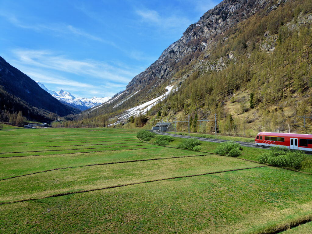 Orion-Zug bei Täsch (Visualisierung: Matterhorn-Gotthard-Bahn)