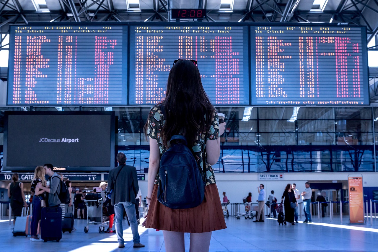 Immer verbunden unterwegs: eSIM im AuslandWas Walliser Fernreisende über die eSIM wissen sollten