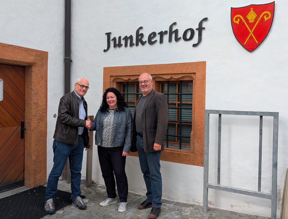 Gemeinde Naters und die Allgemeine Musikschule Oberwallis gehen gemeinsamen Weg im JunkerhofMusikunterricht im historischen Gebäude