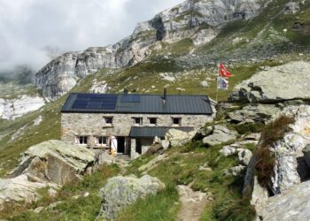 Camminata dell’Arbola Junior: Gemeinsam über die GrenzeJugendliche entdecken die Alpen