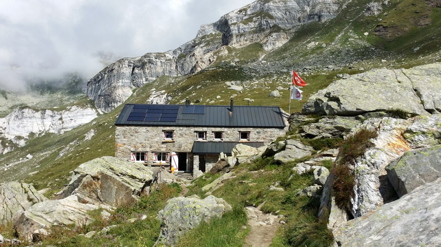 Camminata dell’Arbola Junior: Gemeinsam über die GrenzeJugendliche entdecken die Alpen