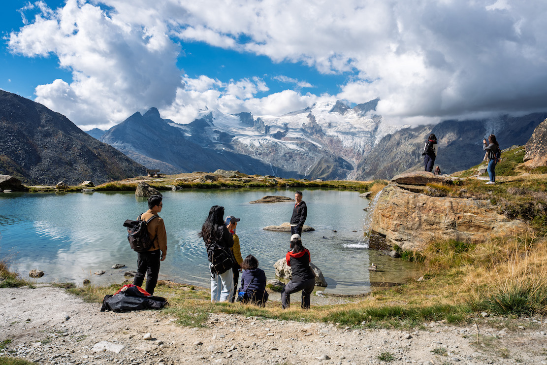 Saas-Fee/Saastal wird zum Tor der asiatischen MärkteSaastal diese Woche im Zentrum der Tourismusbranche