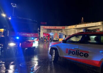 Unterbruch der Matterhorn-Gotthard-Bahn zwischen Zermatt und Täsch wegen FeuerBrand unterbricht Bahnverkehr nach Zermatt