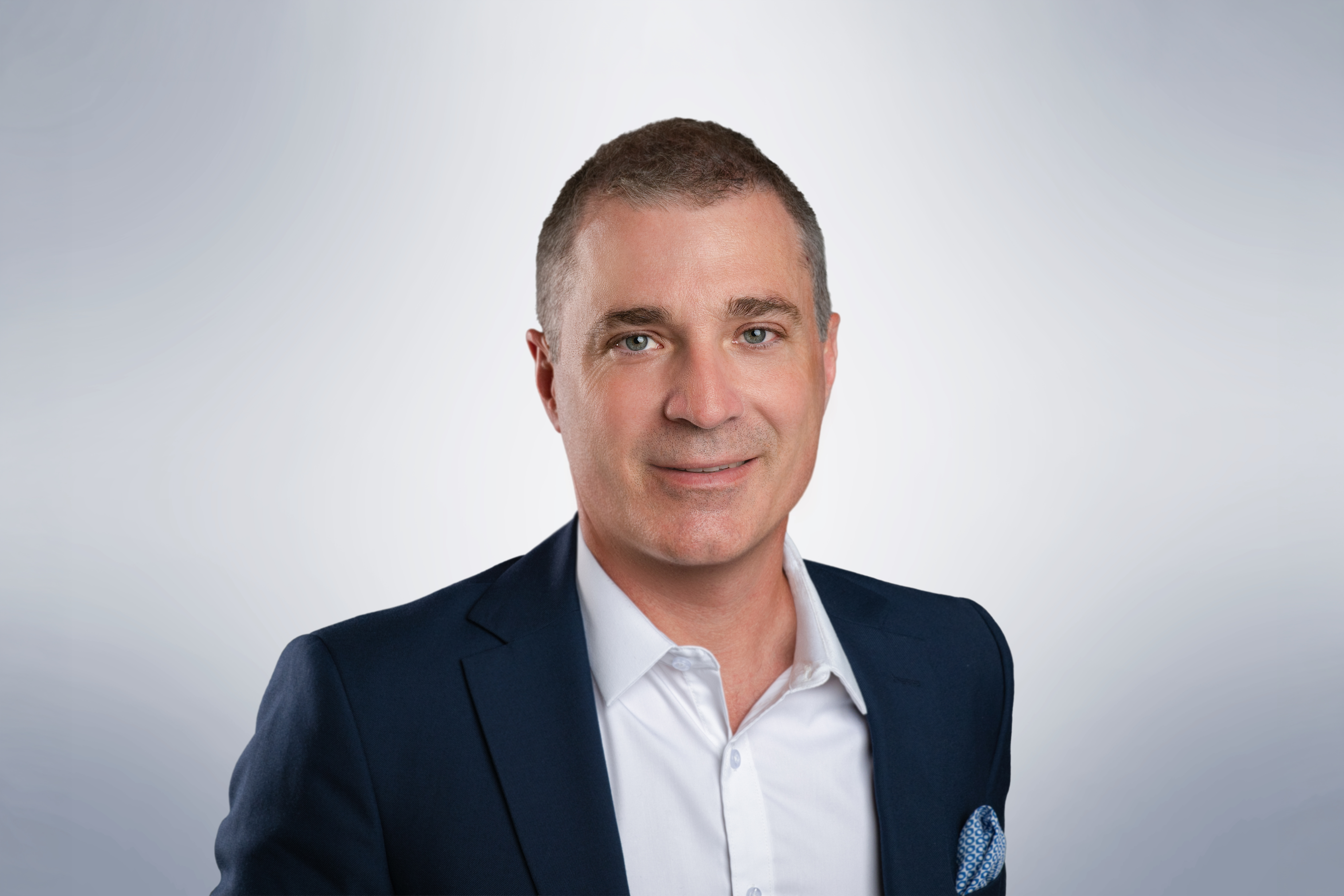 Walliser Kantonalbank WKB will im Vermögensverwaltungsbereich expandierenCédric Travelletti: WKB holt Leiter von Julius Bär Crans-Montana
