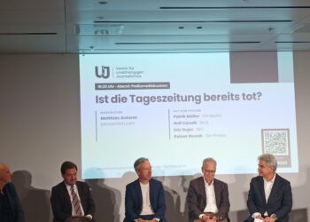 Eric Gujer, Chefredaktor der "Neuen Zürcher Zeitung", Patrik Müller, Chefredaktor von "CH-Media", Rolf Cavalli, Chefredaktor des "Blick", und Rainer Nowak von "Die Presse"