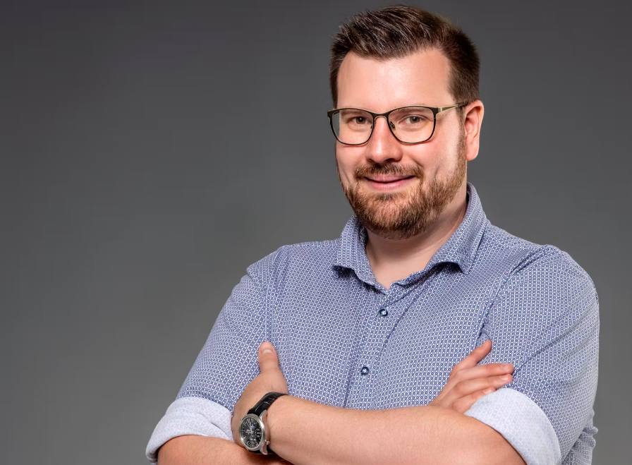 Gemeinderatswahlen VispVier Fragen an Matteo Abächerli, amtierender Gemeinderat Visp (Die Mitte)