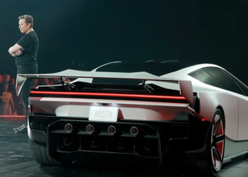 elon musk tesla fliegendes auto